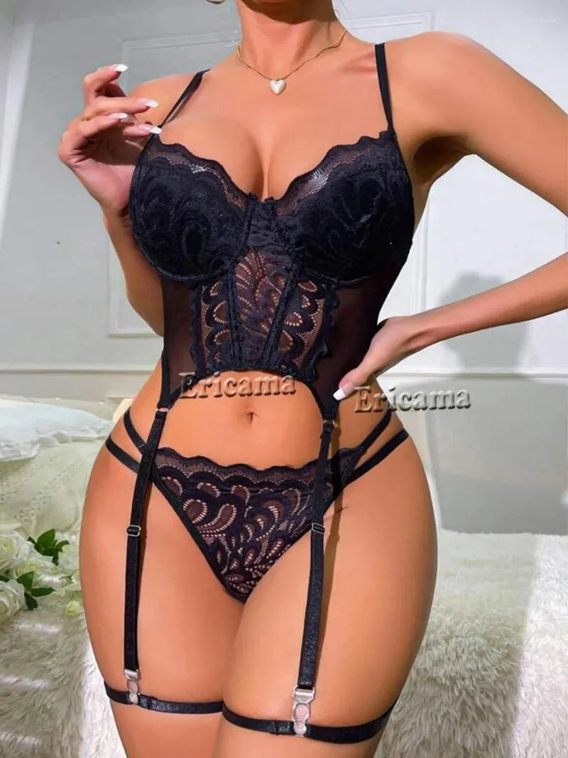 Bras Sets Underwear Sexy Lingerie Set for Women Lace Thong Bodydoll Sleepwear Bandage Bra Lingeries Woman Outfit