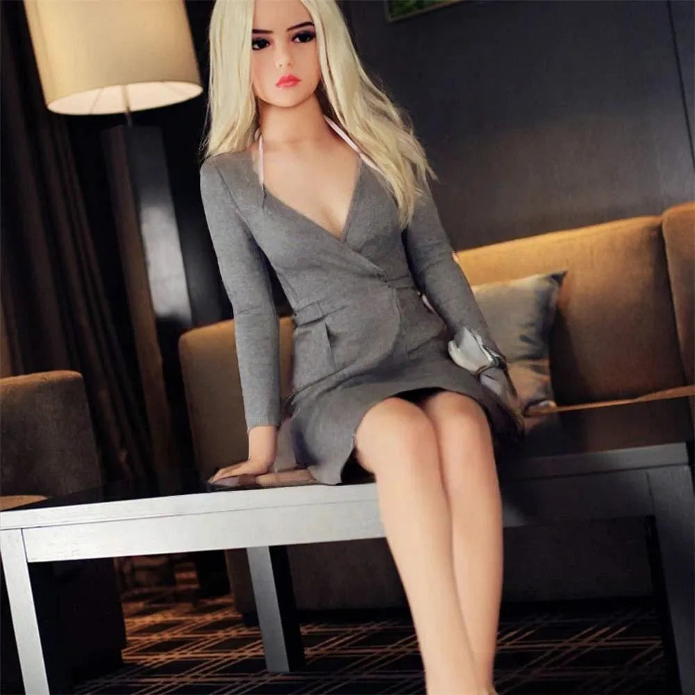 Ultra-Realistic Japanese Silicone Love Doll with Big Boobs and Multiple Features for Ultimate Pleasure
